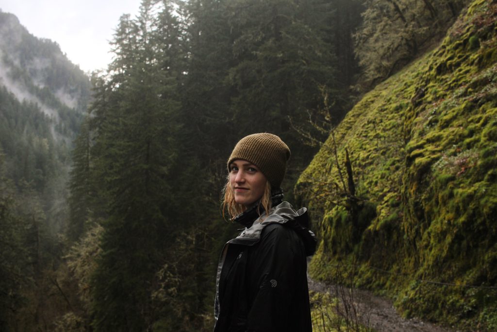 girl hiking in Oregon - best adventures